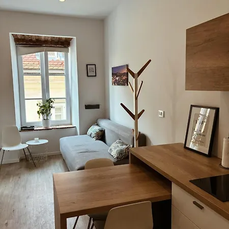 Unique In Cente Of Apartament